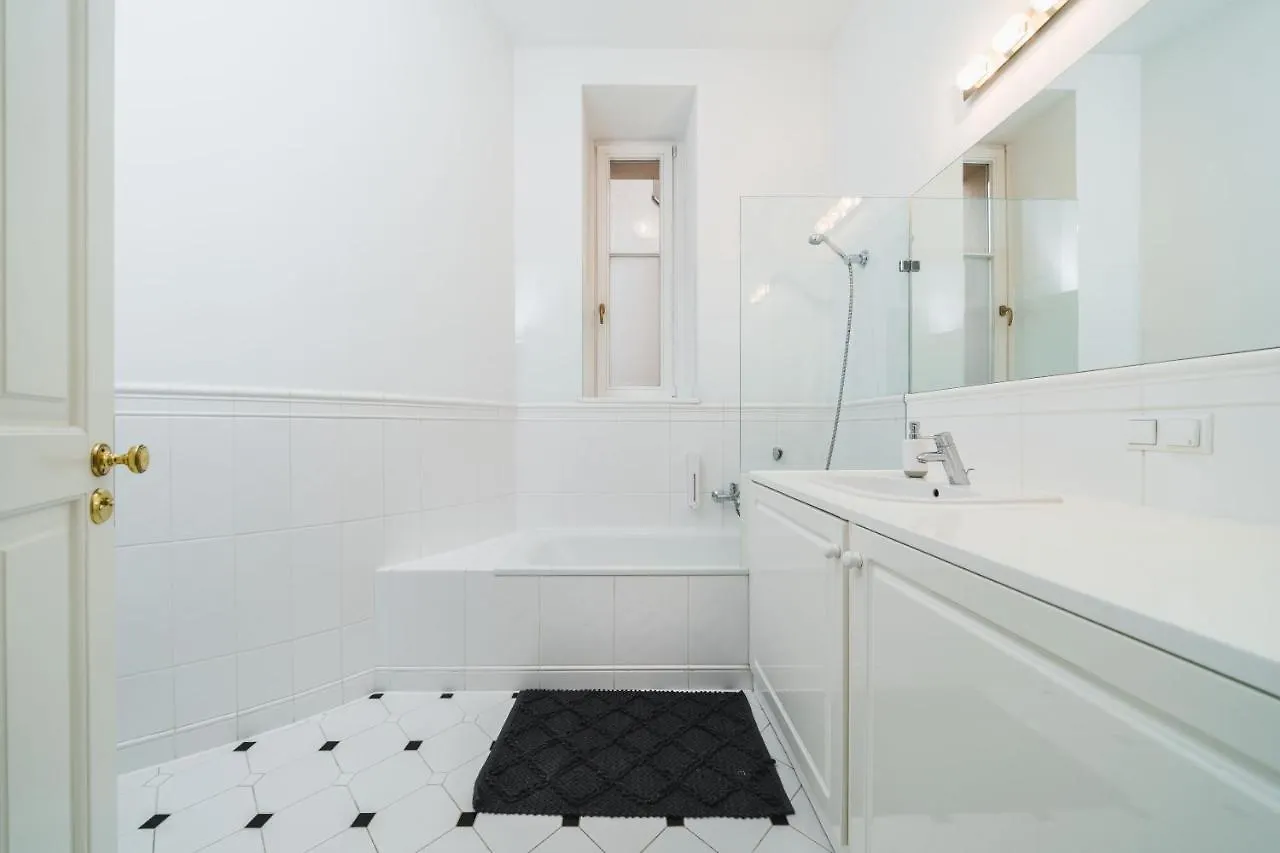 Classy Old Town Suites - By Upstairs Krakow